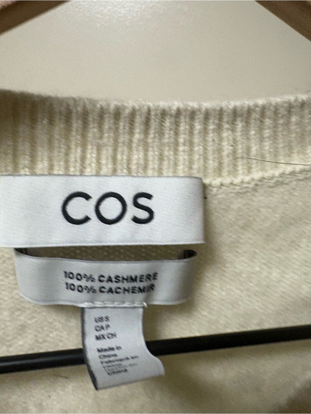 COS cashmere jumper - Picture 5 of 7